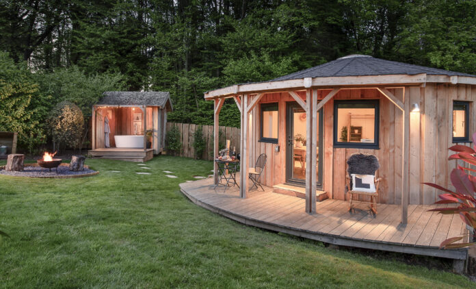 Boutique Glamping Somerset - Roundhouse 1