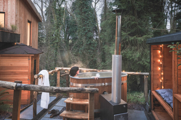 Boutique Glamping Somerset - The Lodge