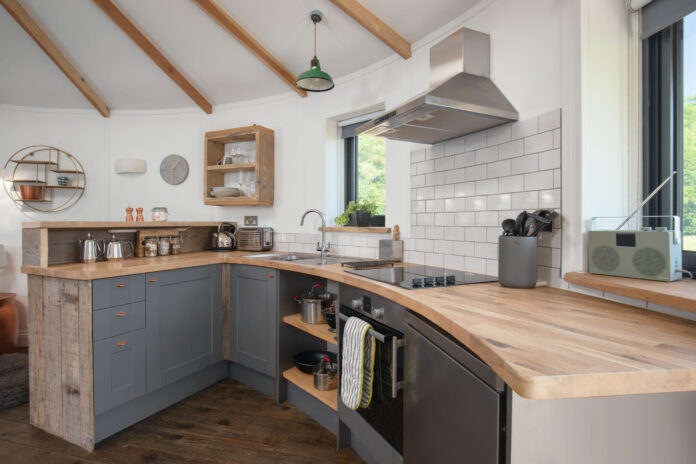 Boutique Glamping Somerset - Roundhouse