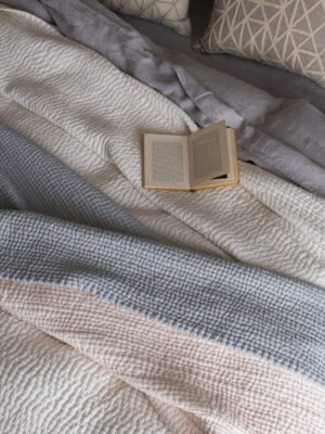 Voile Throw