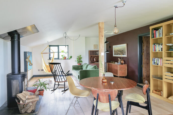 Creatives Retreat, Devon- Barn