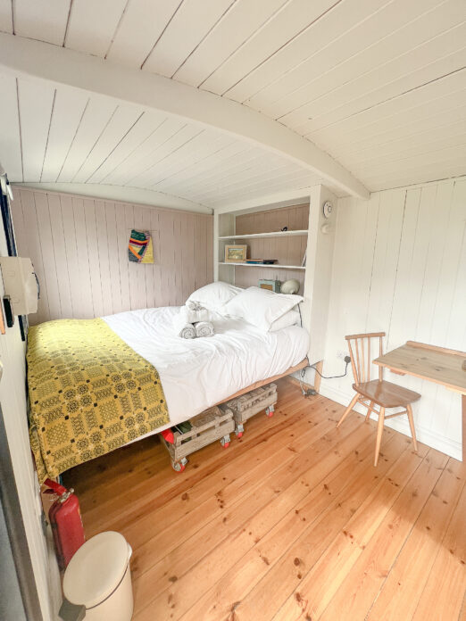 Lapwing Cabins, Cotswolds