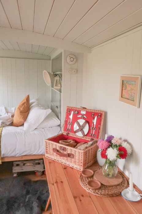 Lapwing Cabins, Cotswolds