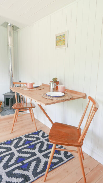 Lapwing Cabins, Cotswolds