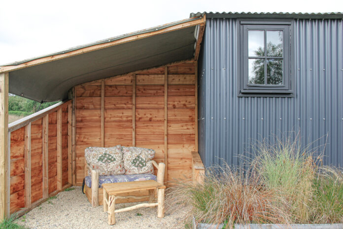 Lapwing Cabins, Cotswolds