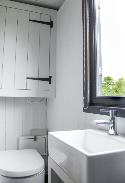 Lapwing Cabins, Cotswolds