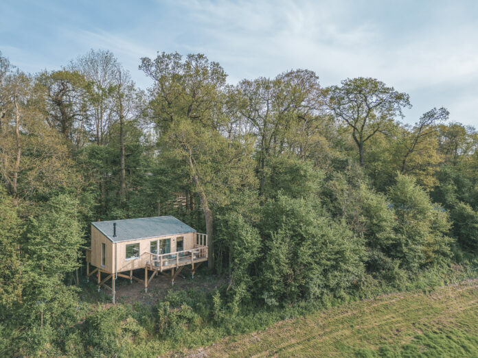 Skylark Treehouses, Gloucester