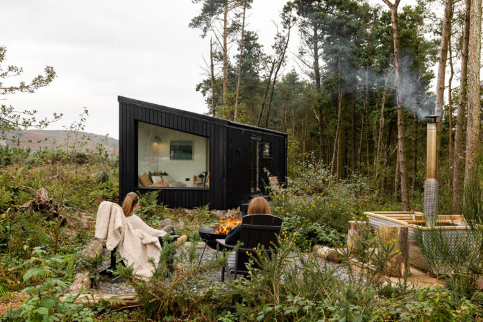 Nipstone Cabin, Shropshire - Holly Farrier Photography