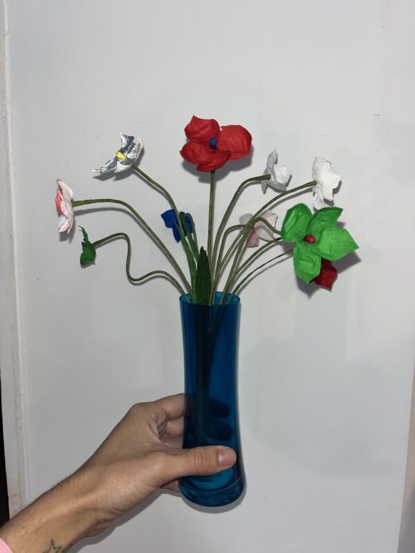 Floral bunch by Emmeli Kimhi