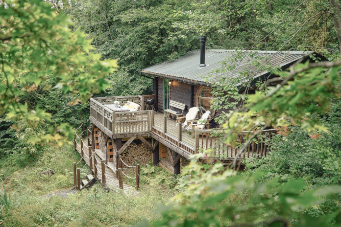 Forager's Cabin, Wales