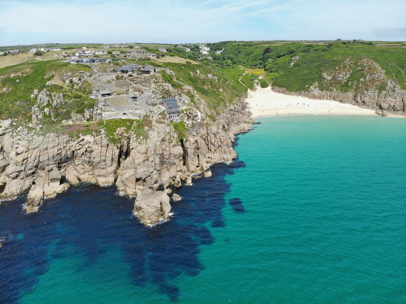 Minack Theatre by Benjamin Elliott via Unsplash