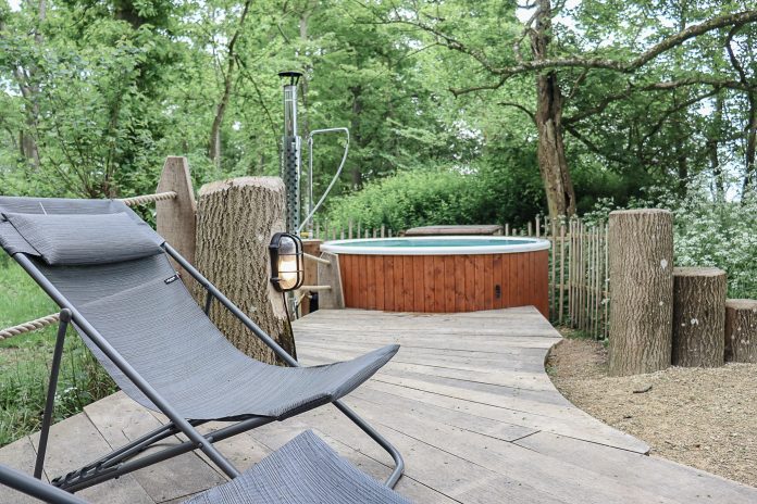 The Woodland Hut at T Barns