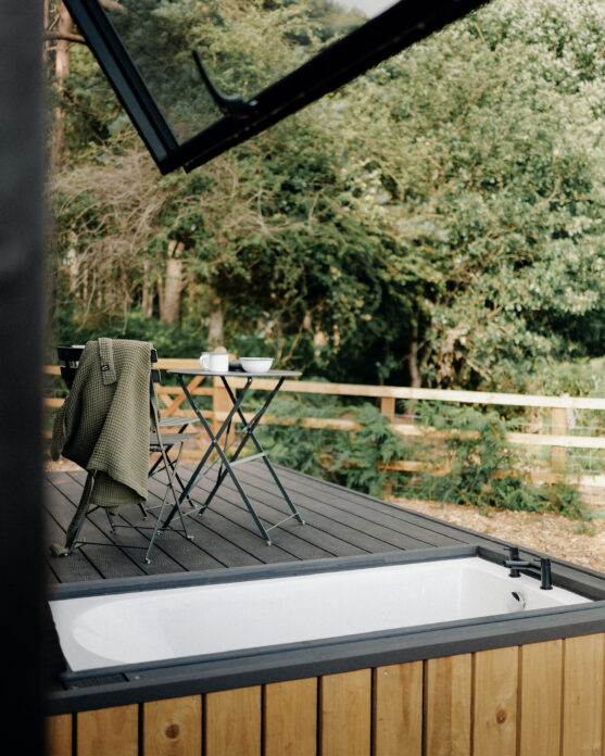 Mizar Staffordshire Shacks on Kip Hideaways