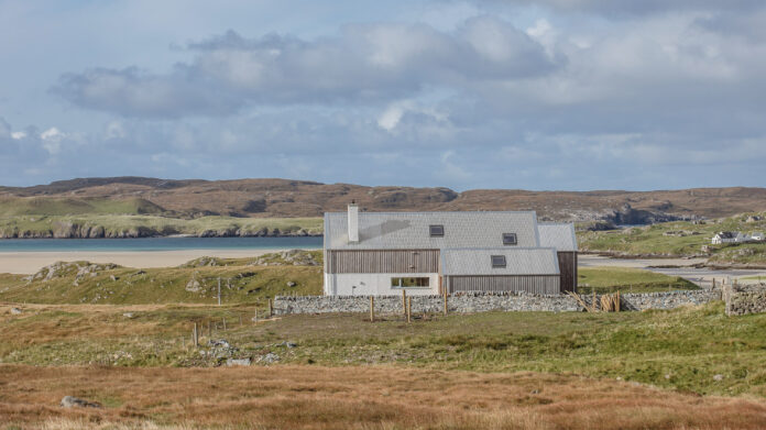 Hebrides-House on Kip Hideaways