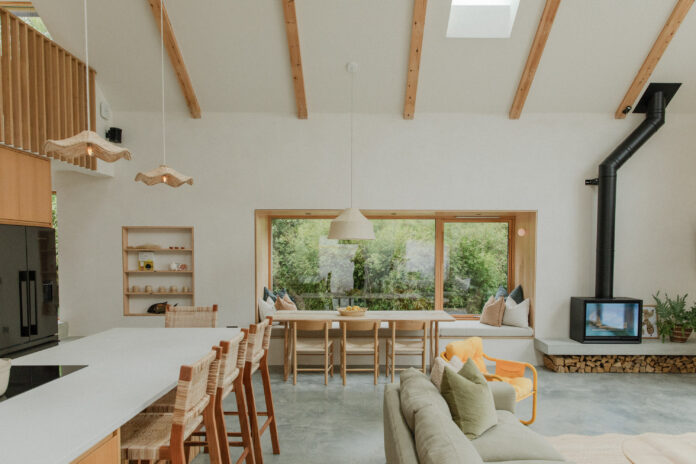 Bamboo House on Kip Hideaways